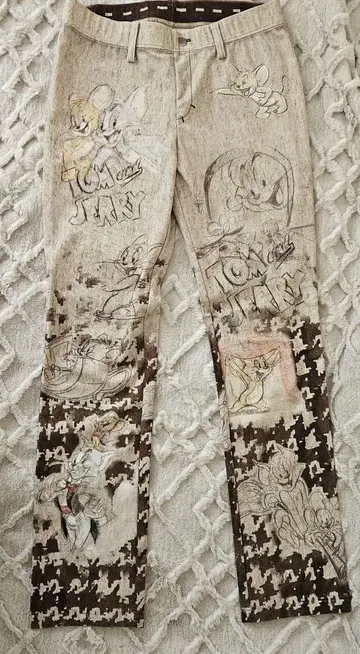 새상품급 CASTELBAJAC SPORT 골프 바지 올 패턴 M 사이즈