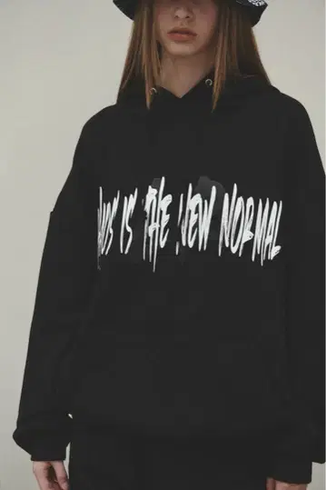 LIBERE CHAOS HOODIE 카오스 프린트 빅 실루엣 후드티