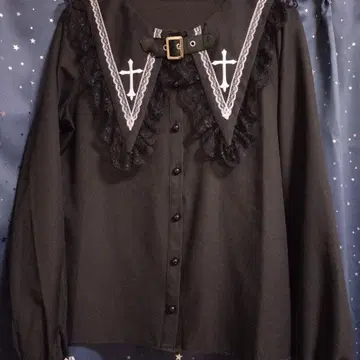 Mars BIG 옷깃 크로스 자수 블라우스 블랙