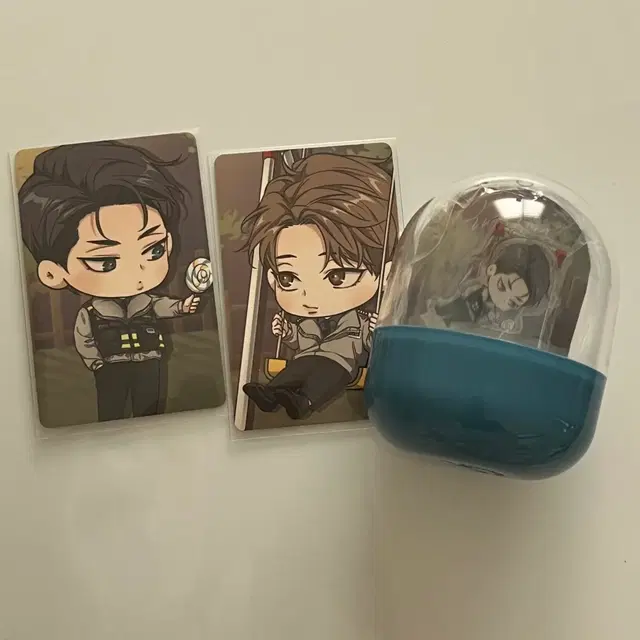 해빙곡선 캡슐 아크릴스탠드