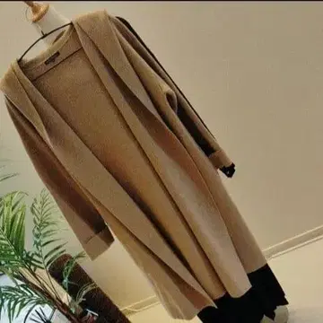 최종 가격 인하. 23구 후데트 리버 코트 카멜 38 울 캐시미어