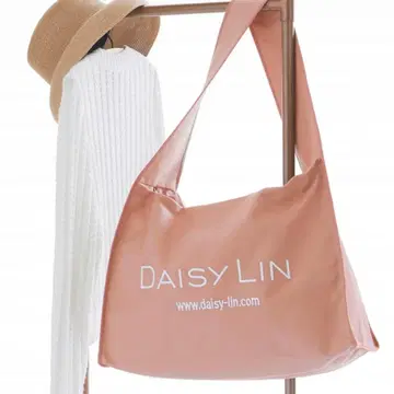 미사용 새상품 Daisy Lin 숄더백 데이지린 폭시