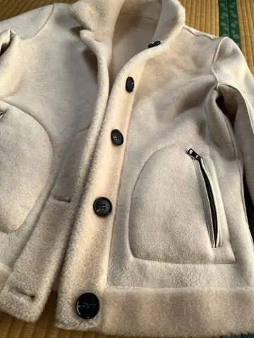 새상품 리버서블 무스탕 100% 자켓 2way