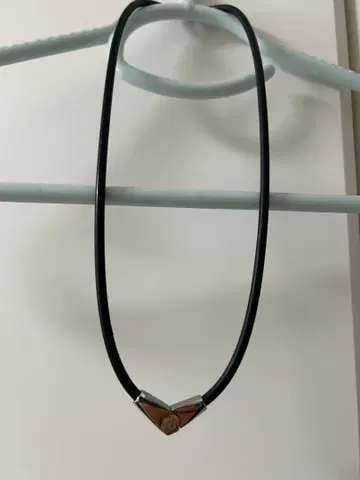 [코란토테] 목걸이 블랙 실버