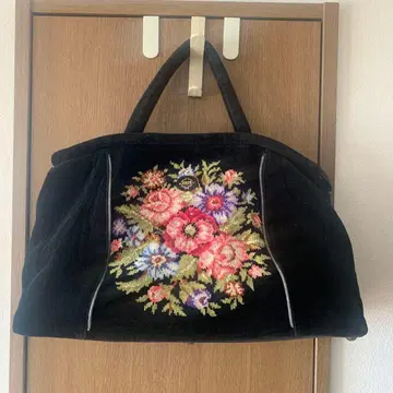 페이러 꽃무늬 빅 토트 카네코 아야노