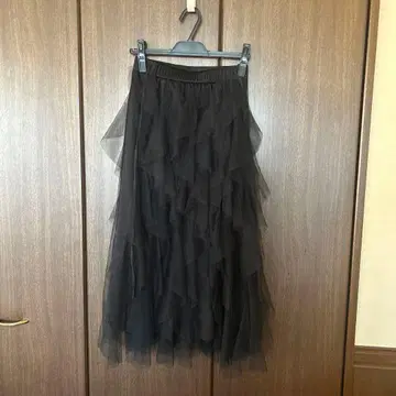 블랙 튤 프릴 롱 스커트