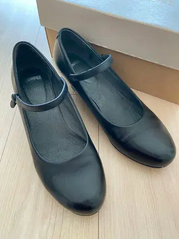 캠퍼 Camper HELENA 38 블랙 스트랩 펌프스