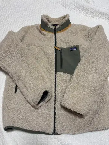 파타고니아 레트로X 키즈 XXL 사이즈 (여성용 M 상당)