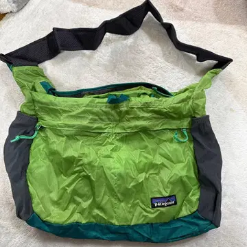 [ 단종품 ] 파타고니아 라이트웨이트 트래블 숄더 몽벨