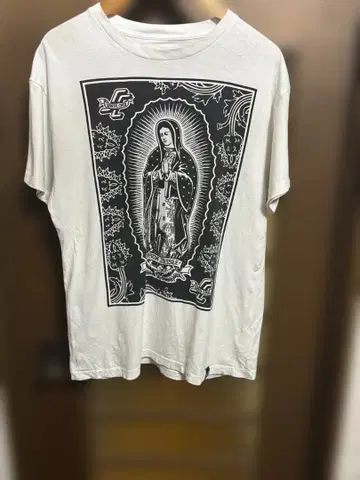 산타 크루즈 성모 마리아 티셔츠