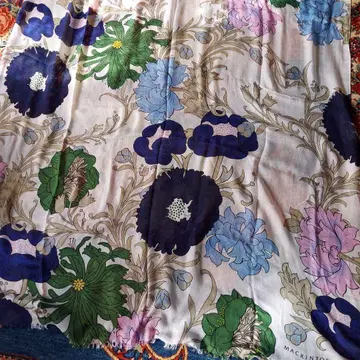 MACKINTOSH 꽃무늬 스톨