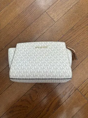 마이클코어스 백