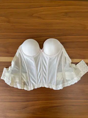 화이트 코르셋 브라이덜 이너