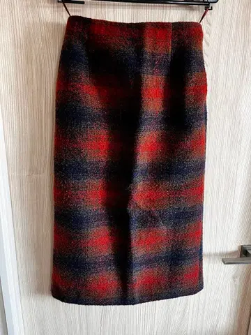 노르딕 타이트 스커트 사이즈 36 체크 무늬