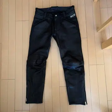 라이딩 이퀴프먼트 리서치 MUSTANG 가죽 팬츠 블랙