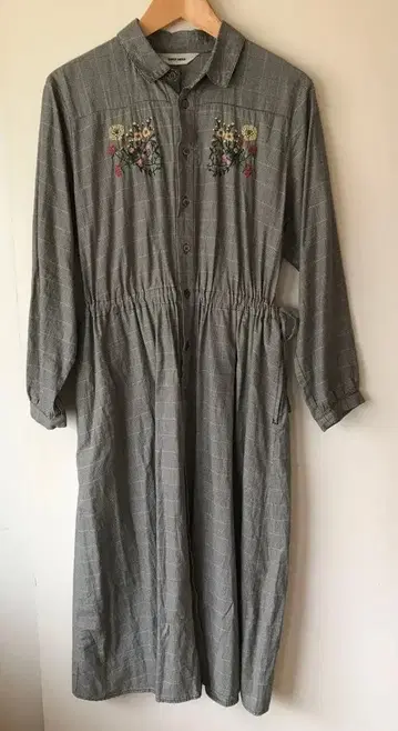 SUPER HAKKA 슈퍼 하카 체크 무늬 원피스