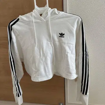 adidas 후드 부착 크롭 트레이닝복 숏 기장