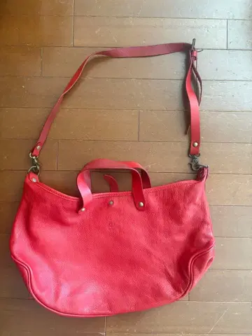 일비종떼 숄더백 사선 여성용 IL BISONTE