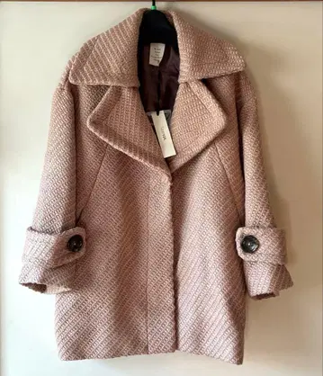 소아리크 Soareak 베이지 트위드 코트