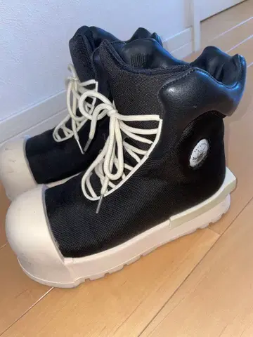 통굽 스니커즈 블랙 24.5cm