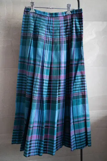 어반 리서치 도어스 체크 롱 플리츠 스커트 M