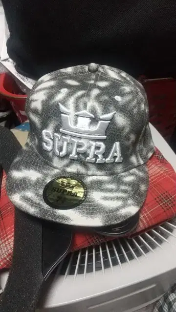 SUPRA 타이 다이 패턴 야구 모자 7 3/8