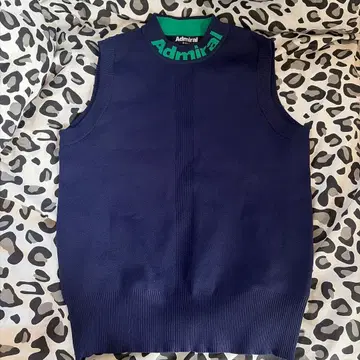 Admiral 네이비 슬리브리스 셔츠