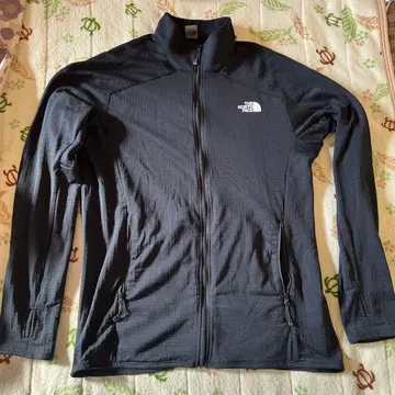 THE NORTH FACE