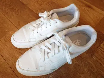 USED VANS V2960 SUPERB 화이트 27.5cm