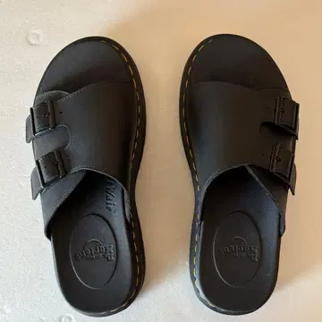 닥터마틴 슬라이드 샌들 블랙 26cm