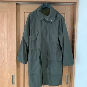 UNIQLO U 올리브 모즈 코트