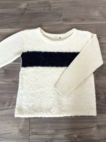 zampa 가볍고 따뜻한 절개 니트