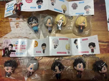 유리!!! on ICE 피규어 마스코트 유리 빅토르 9개 세트