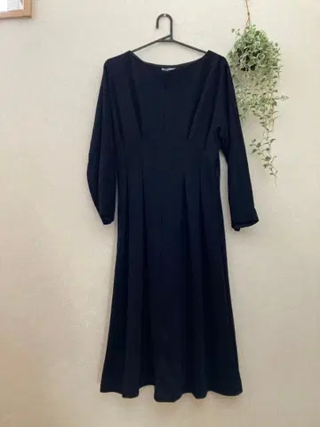 IKKA LOUNGE 블랙 원피스