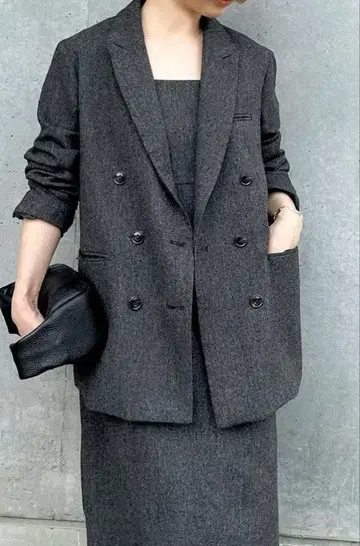 다크 그레이 더블 브레스트 테일러드 자켓