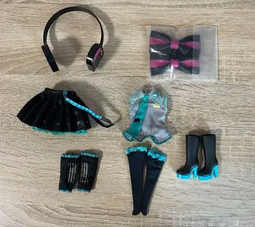 네오 브라이스 브라이스 미츠 하츠네 미쿠 의류 드레스