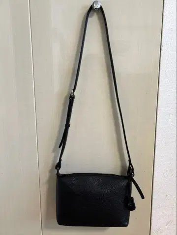 키타무라 숄더백 블랙