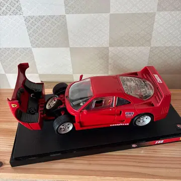 Ferrari F40 미니카 1/18 빨간색