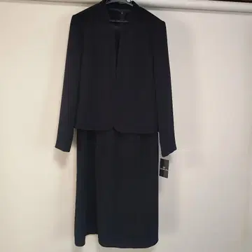 예복 블랙 원피스 수트 (자켓 포함)