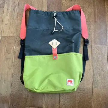 ALITE 드로우 스트링 백팩 블랙/그린/빨간색