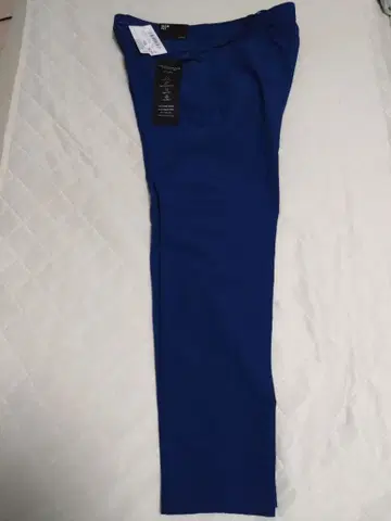 [ 미사용 새상품 택 포함 ] Hugo BOSS 슬랙스 슬림핏 치노 54