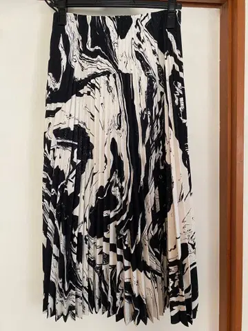 마리메꼬 플리츠 스커트 XS