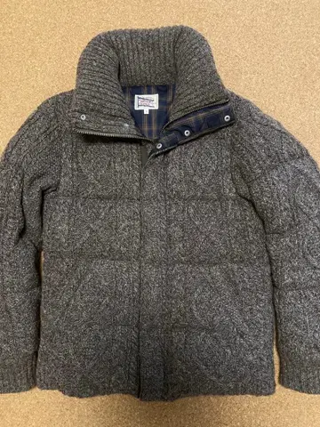 The DUFFER of ST. GEORGE 케이블 니트 다운 자켓