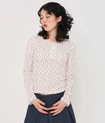 TINA: JOJUN 티나조준 클리어 버튼 헨리넥 티셔츠