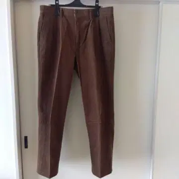 CROCODILE 브라운 코듀로이 슬림핏