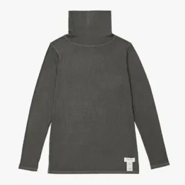 택 포함 freeasy 하이넥 티셔츠