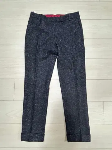 TOMORROW LAND 다크 그레이 슬랙스