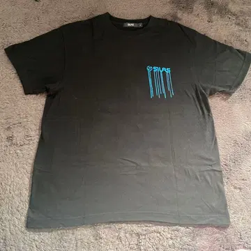 [멜 시와리!] 카마이타치의 법칙 SILAS 콜라보T셔츠 블랙L