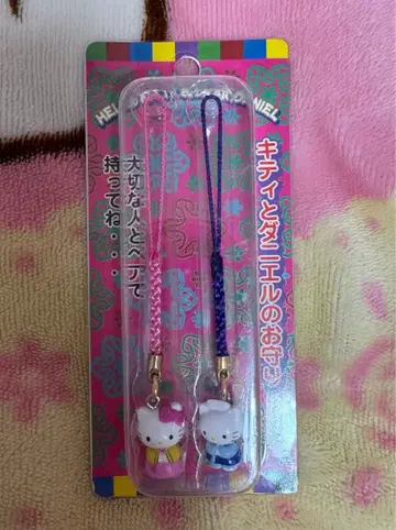 레어! 헬로키티 디어 다니엘 페어 스트랩 등