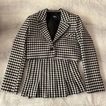 ZARA 체크 무늬 테일러드 자켓 XS